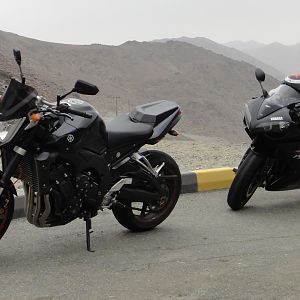 FZ1 '09 and R1' 07