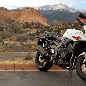 FZ1 at the Garden of the Gods