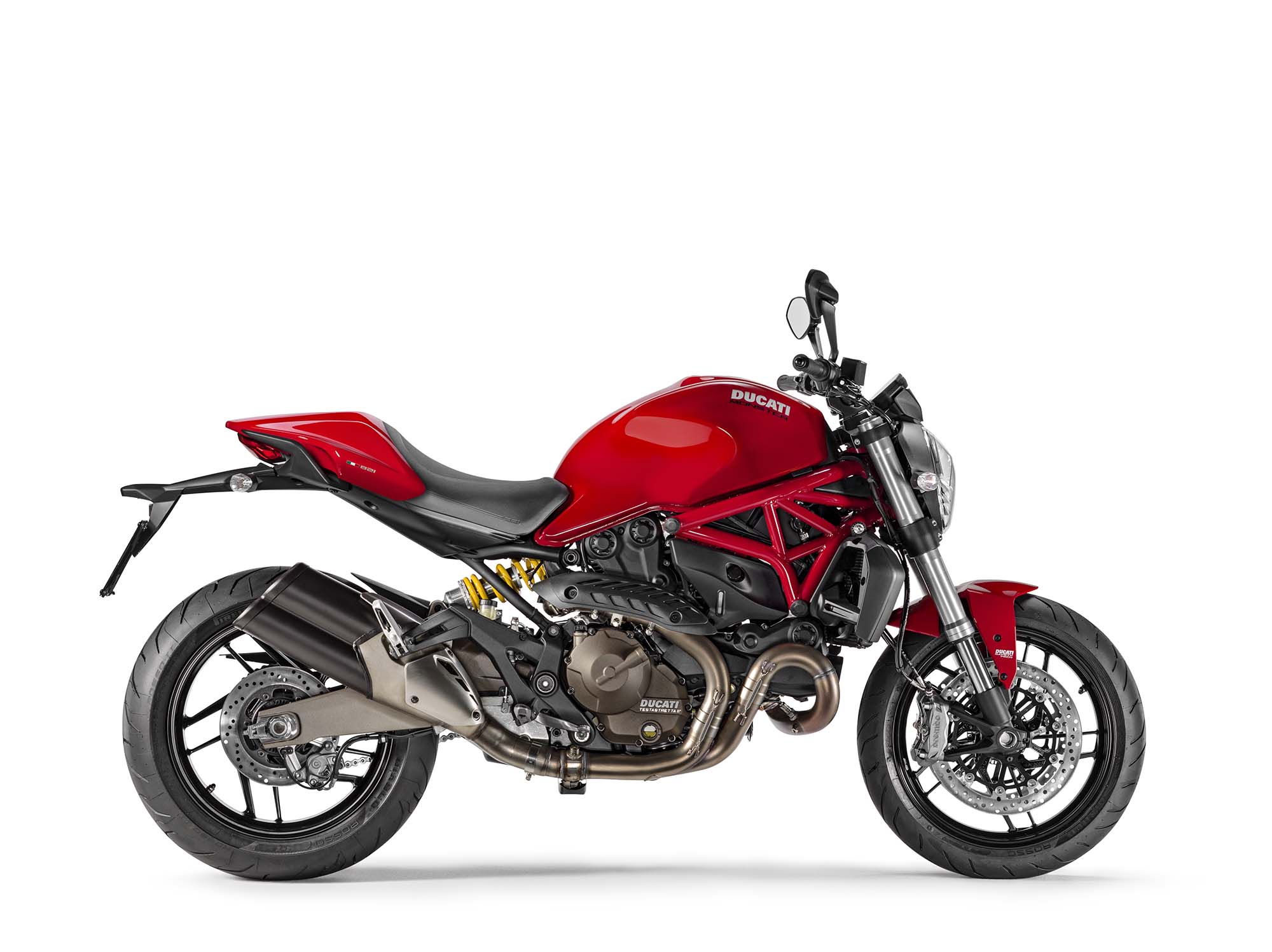 Ducati-Monster-821-03.jpg